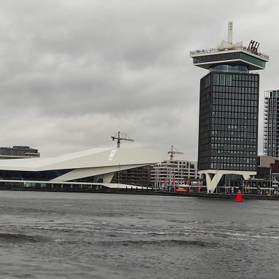 A’dam Tower e Eye film instituut